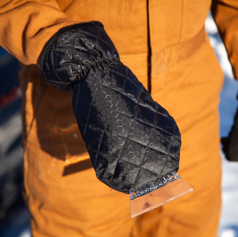 Best Ice Scrapers and Snow Brushes for 2025
